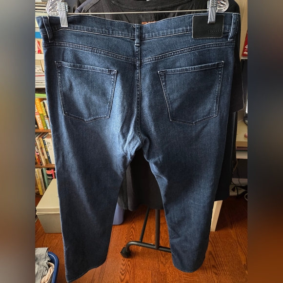 Hugo Boss Green Label Men's Stretch Denim Jeans Size 38x32 - Picture 8 of 8